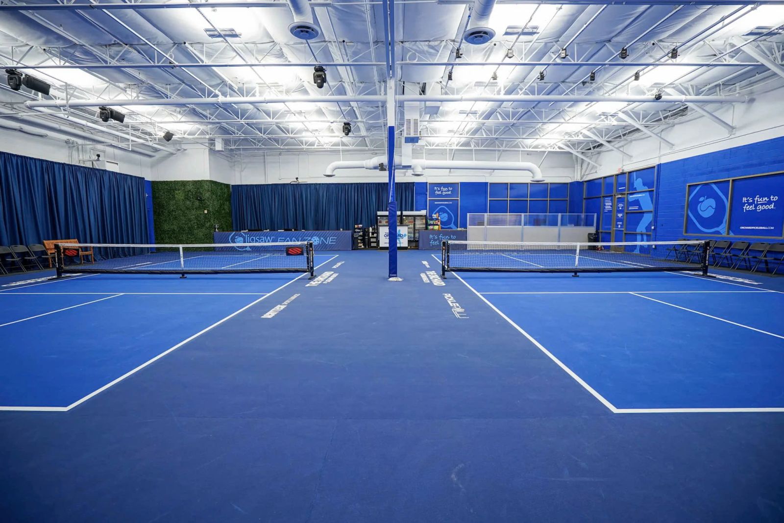 Công nghệ đèn LED hiện đại cho sân Pickleball