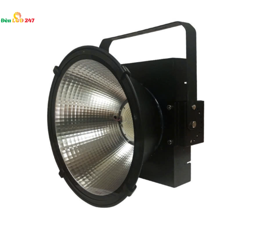 ĐÈN PHA LED CẨU THÁP 200W